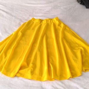 Yellow swing skirt, M